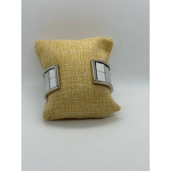 Silver-Tone Mosaic Pattern Cuff Bracelet Jewelry - Picture 5 of 6